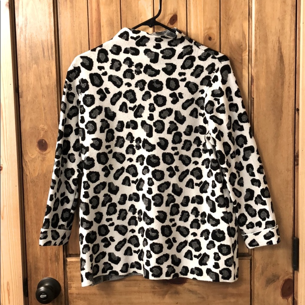 Tahari leopard print sweater.